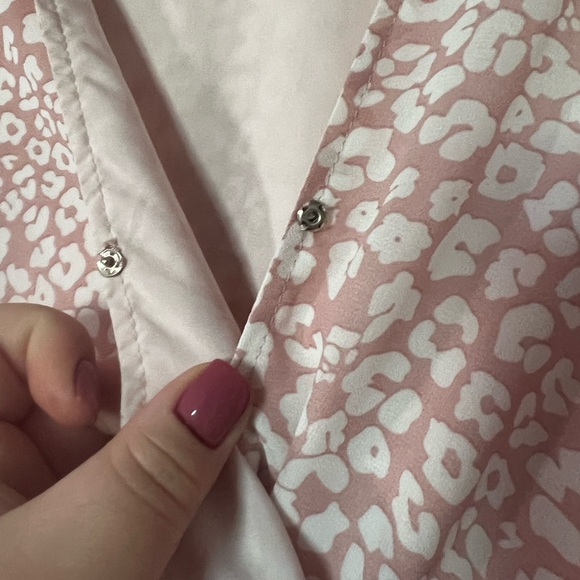 Pink and white V neck maxi dress - Picture 7 of 7